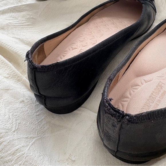 🥀 Authentic Classic CHANEL Ballet Flats in Black Leather Patent Cap-toe sz 37.5🥀 - Picture 10 of 16